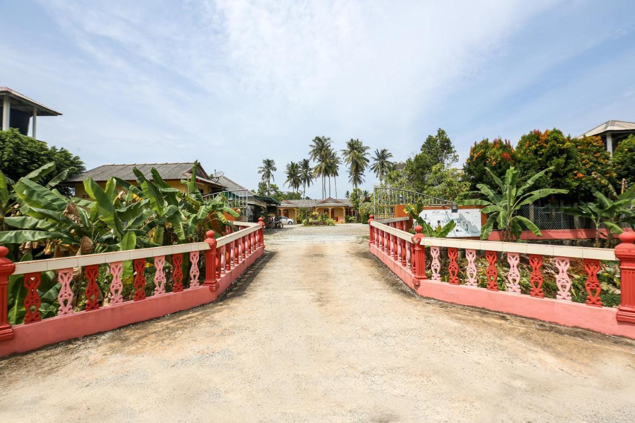 OYO 89887 Chalet Yunie Marang Dış mekan fotoğraf