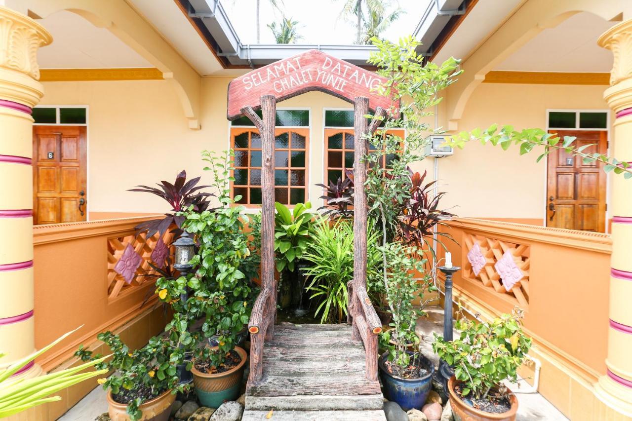 OYO 89887 Chalet Yunie Marang Dış mekan fotoğraf