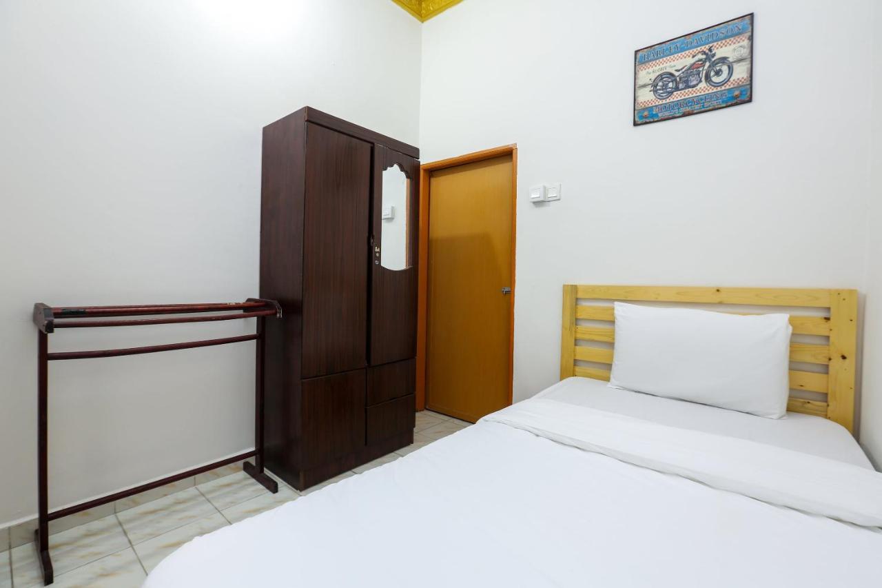 OYO 89887 Chalet Yunie Marang Dış mekan fotoğraf