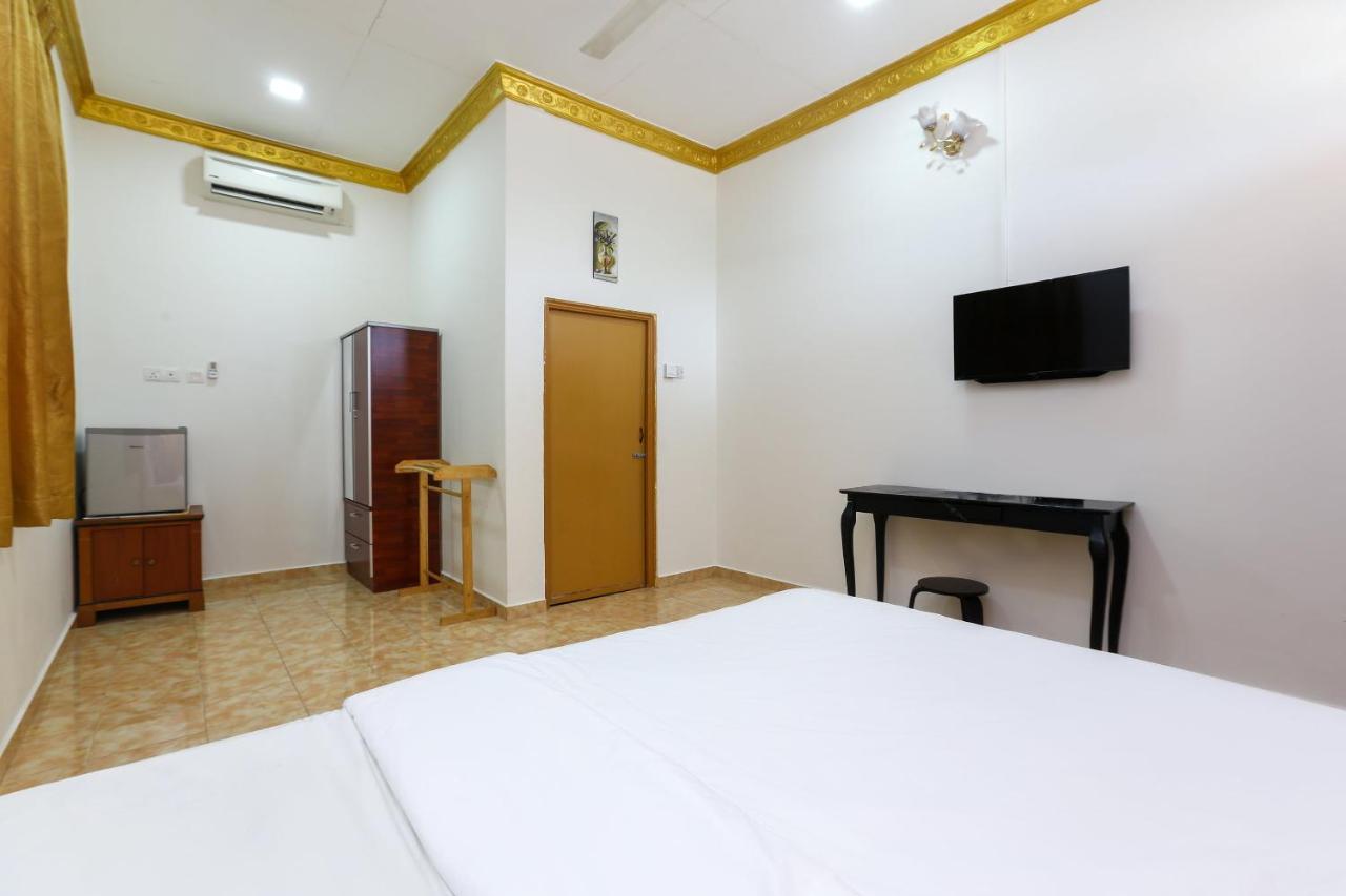 OYO 89887 Chalet Yunie Marang Dış mekan fotoğraf