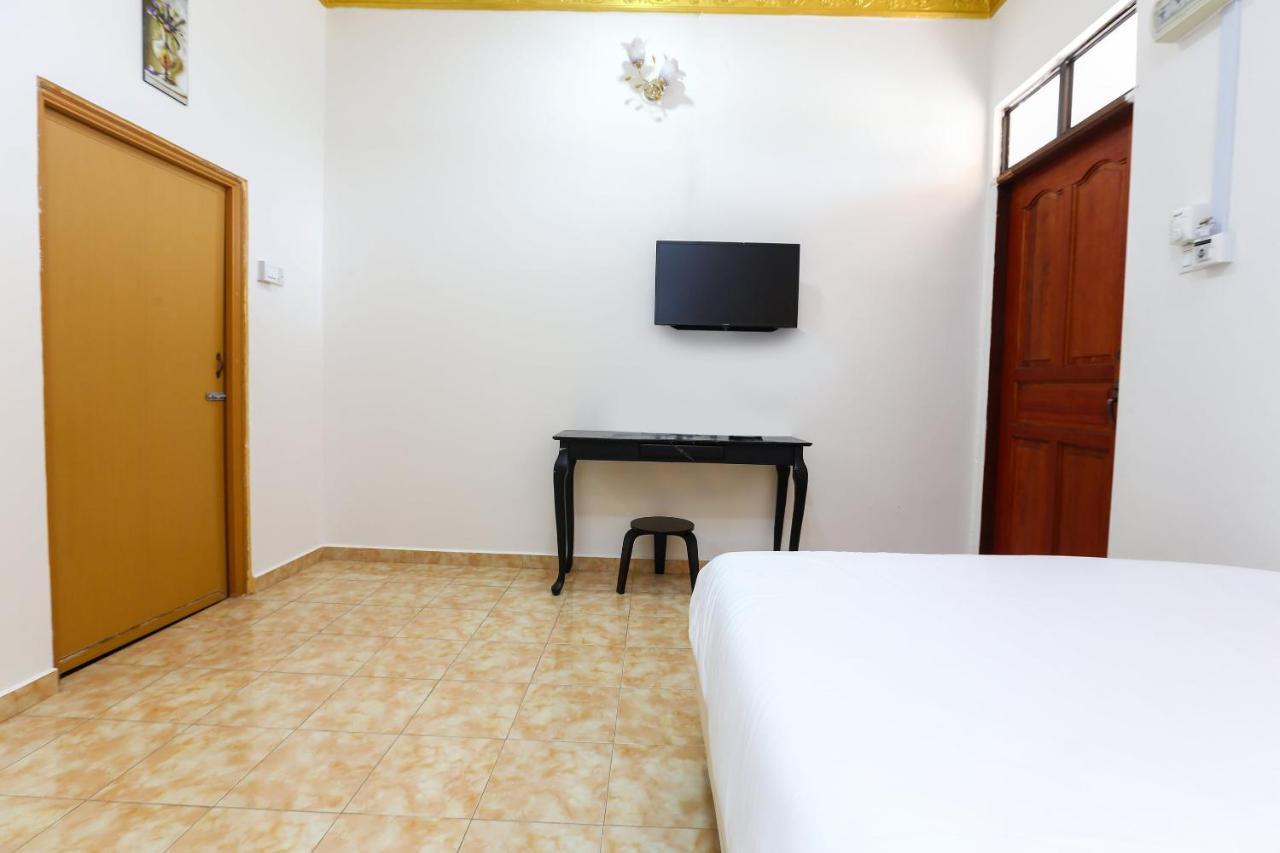 OYO 89887 Chalet Yunie Marang Dış mekan fotoğraf