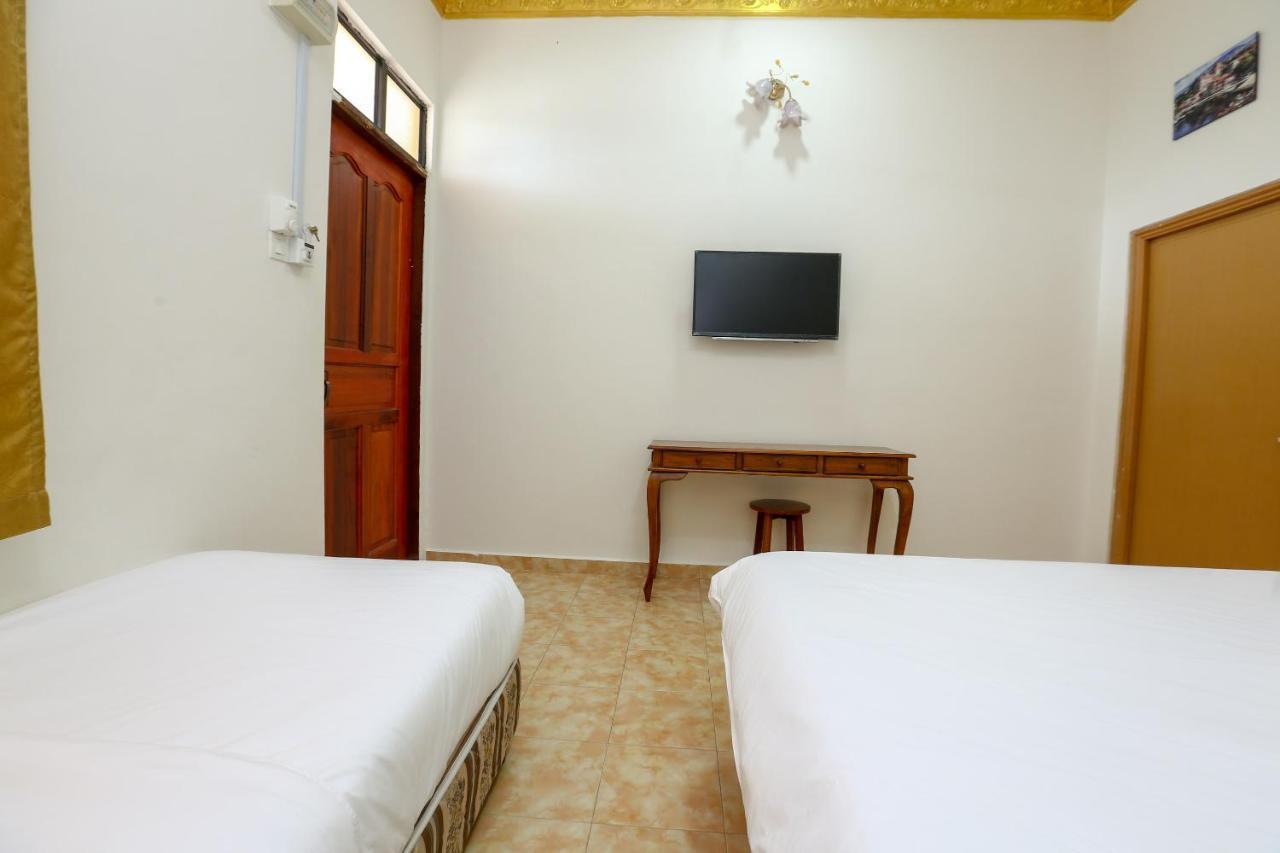OYO 89887 Chalet Yunie Marang Dış mekan fotoğraf