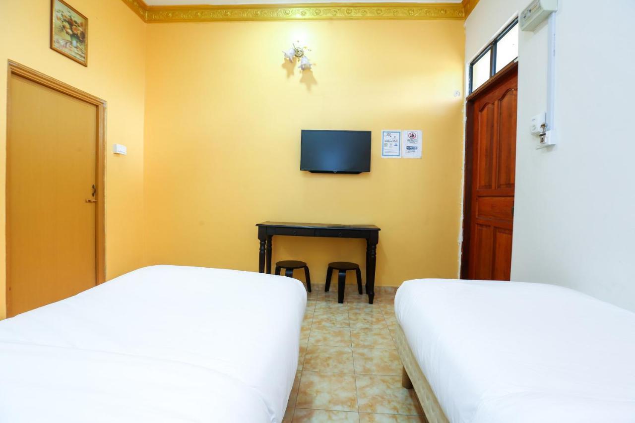 OYO 89887 Chalet Yunie Marang Dış mekan fotoğraf