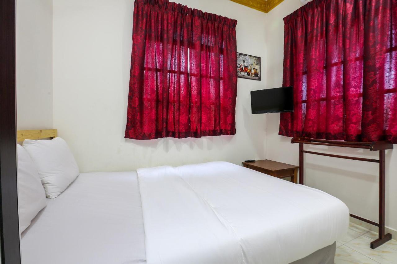 OYO 89887 Chalet Yunie Marang Dış mekan fotoğraf