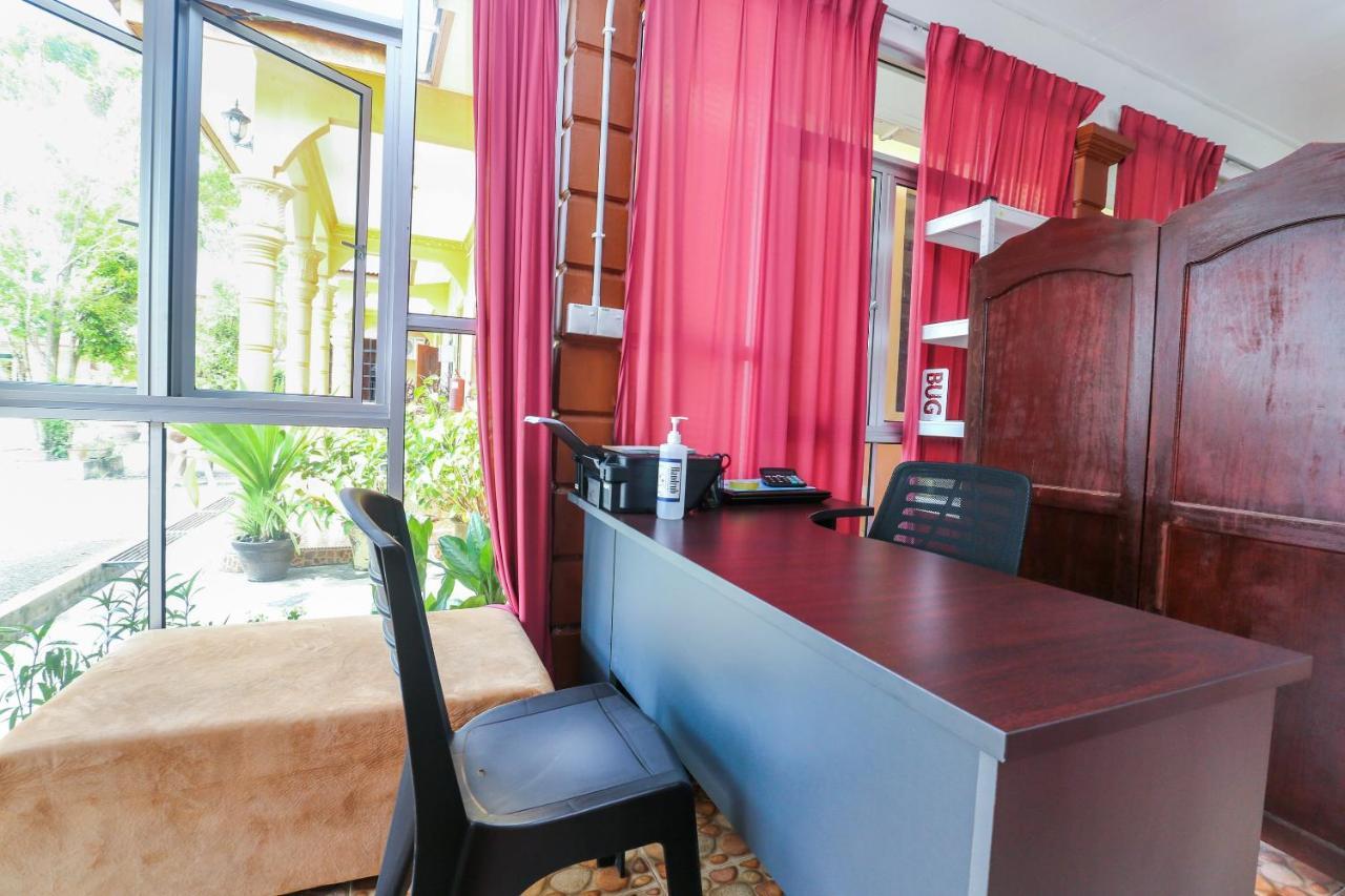 OYO 89887 Chalet Yunie Marang Dış mekan fotoğraf